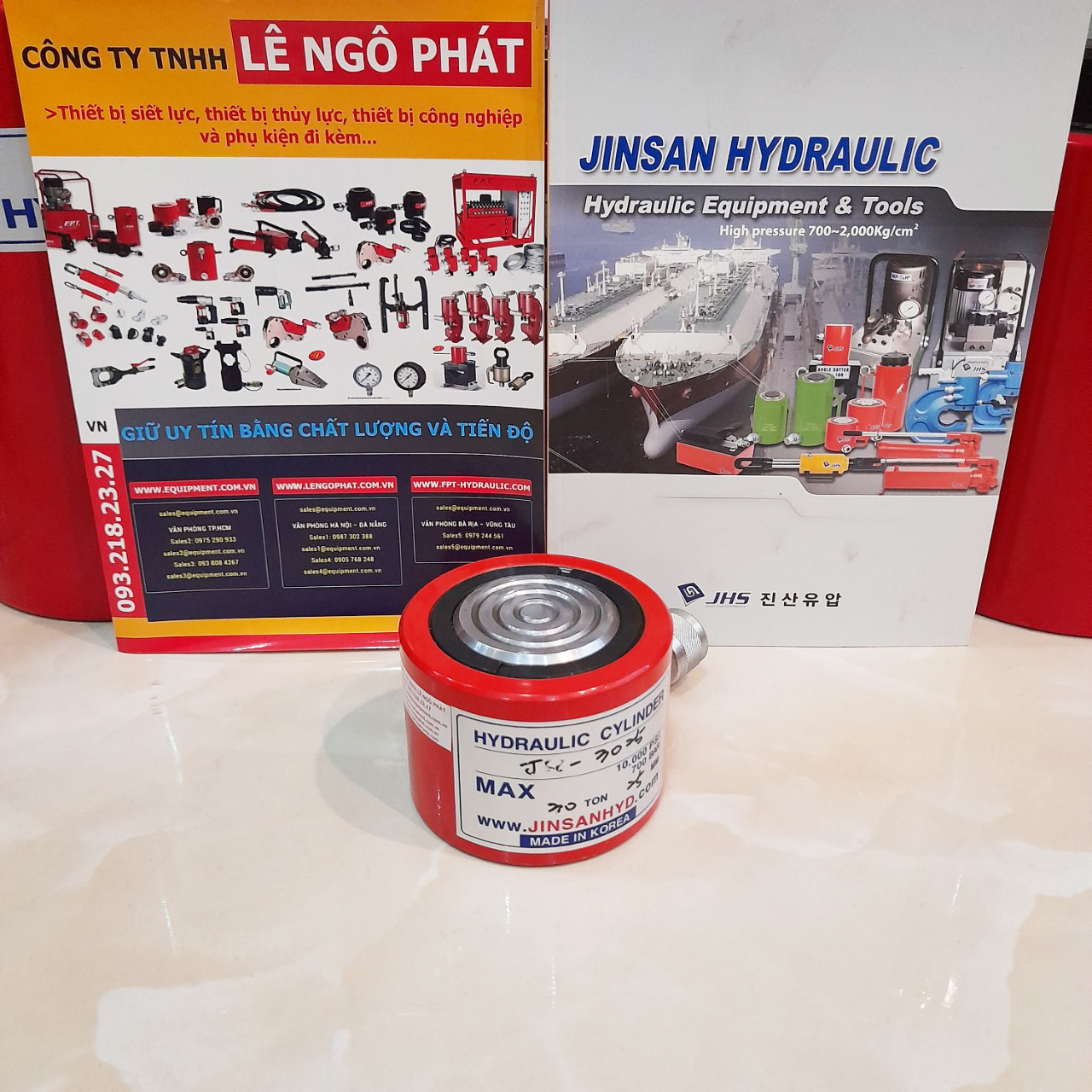 JSC-3025, Kích thủy lực lùn JHS 30 tấn hành trình 25 mm