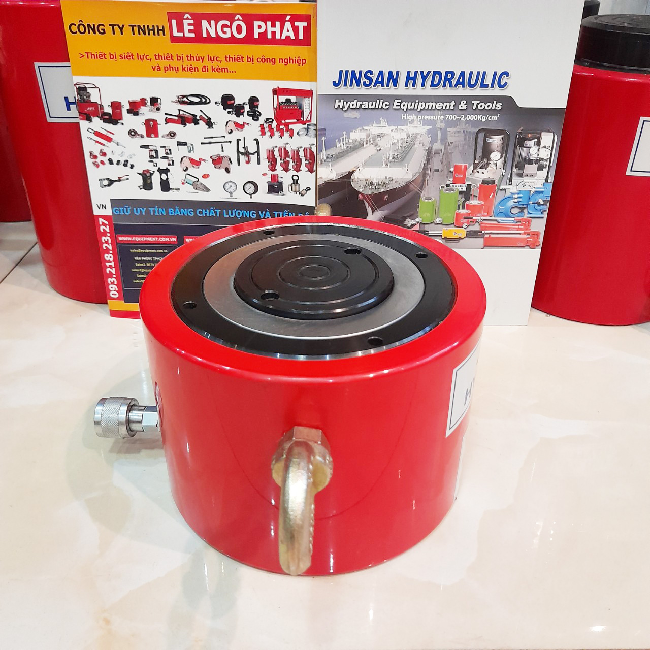 JSC-15050, Kích thủy lực lùn JHS 150 tấn hành trình 50 mm