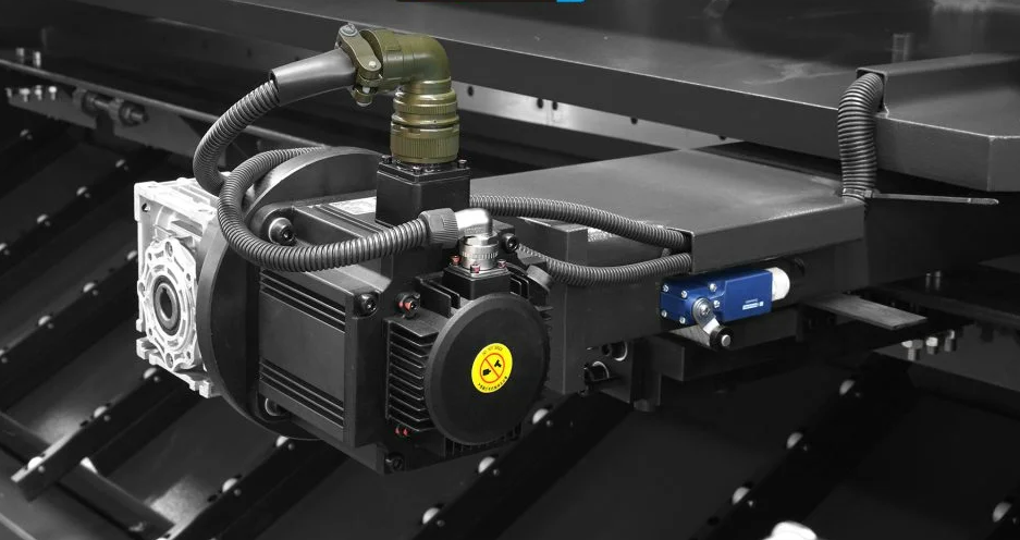 Hydraulic Guillotine Shearing Machine