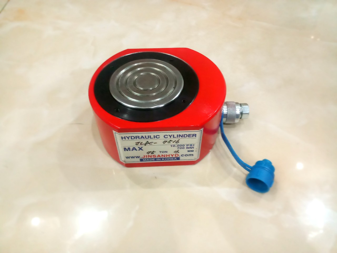 Kích thủy lực 50 tấn 16 mm