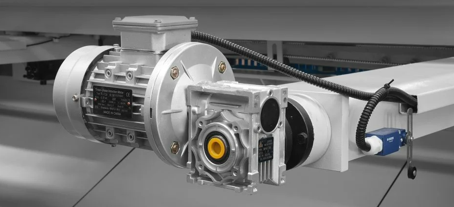 Hydraulic Swing Beam Shearing Machine