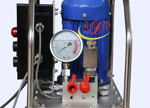 Bơm cho Kích thủy lực, Cờ lê thủy lực DERGIN FMP204