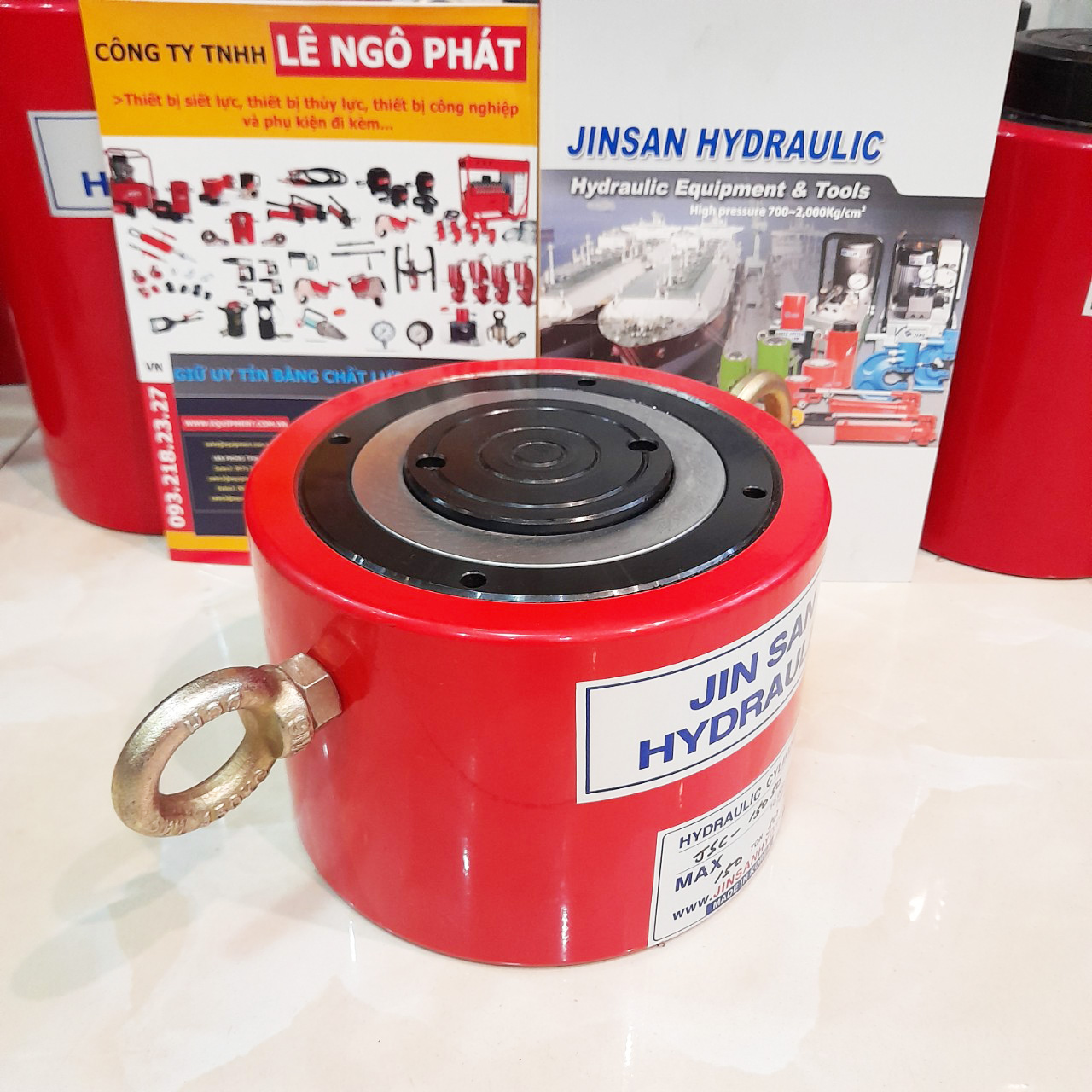 JSC-15050, Kích thủy lực lùn JHS 150 tấn hành trình 50 mm
